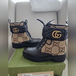 Gucci Ankle Boota DOUBLE G